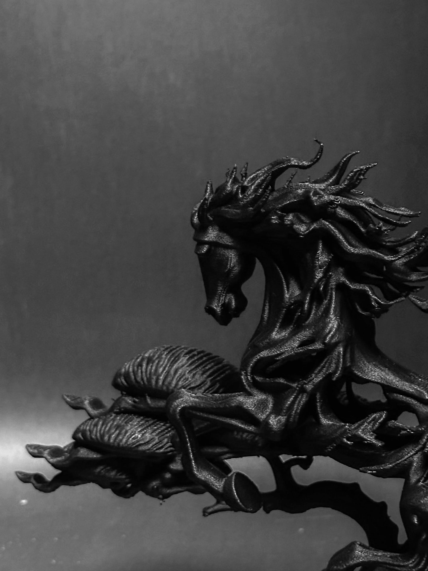 黑·盆系列｜馬·躍 - 朽根造｜kyukonzo.co