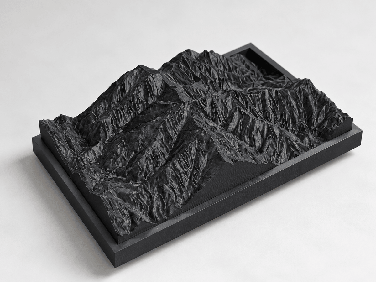黑．品系列｜玉．山息 YUSHAN - 朽根造｜kyukonzo.co